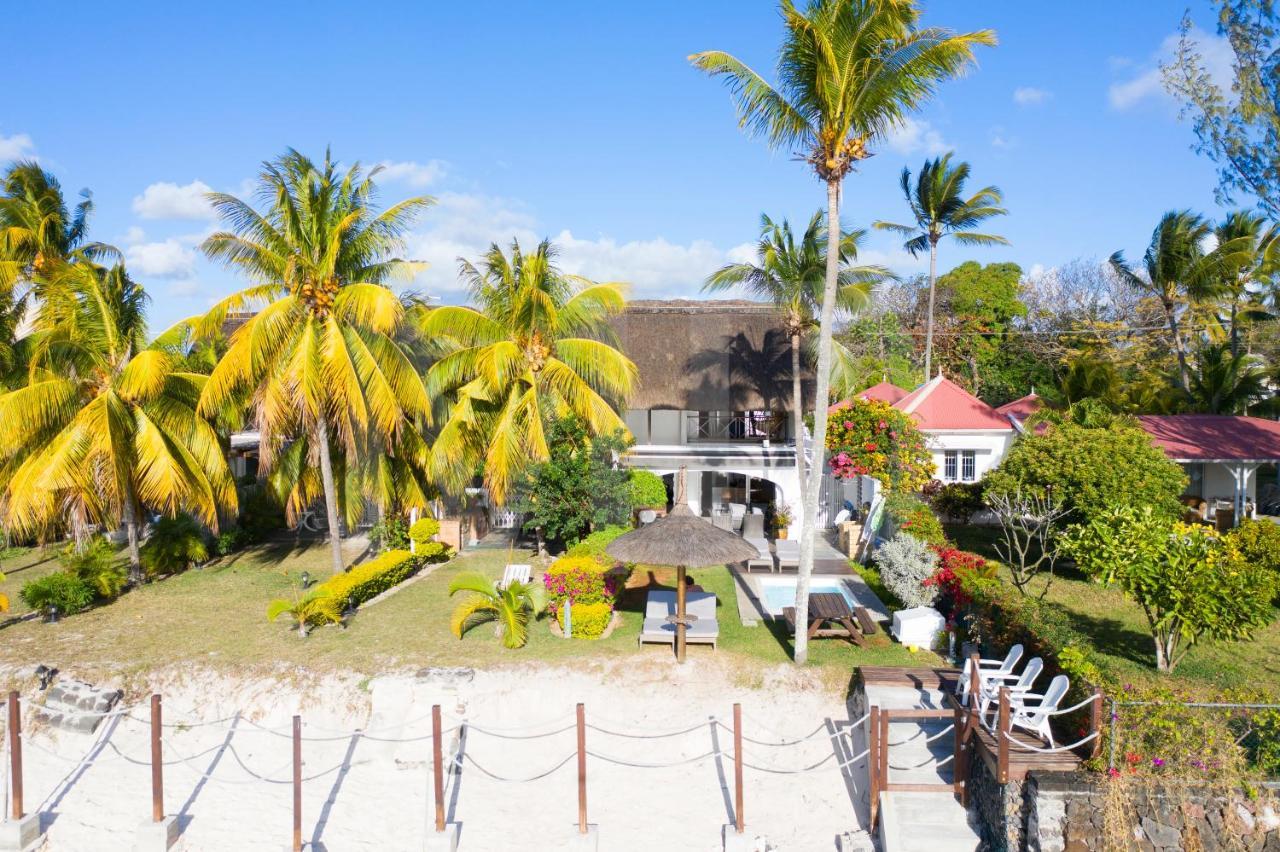 Caro'S Beachfront Trou aux Biches Exterior foto