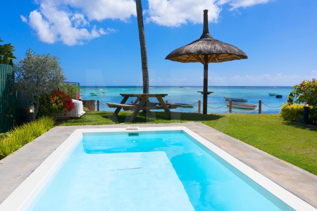 Caro'S Beachfront Trou aux Biches Exterior foto